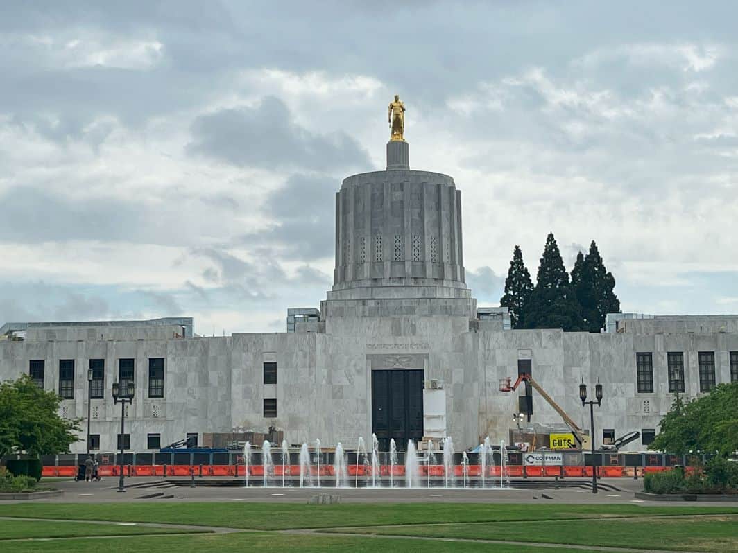 Oregon state Capitol