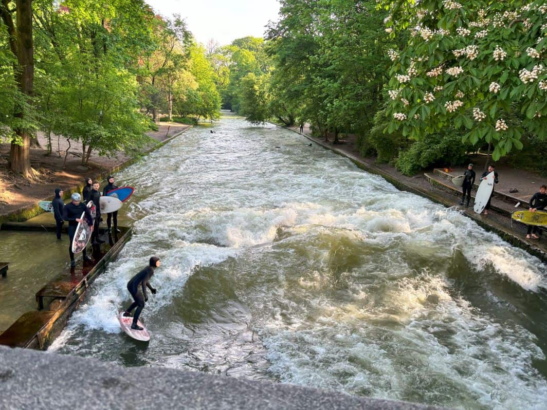 Surfers at Eisbach wave