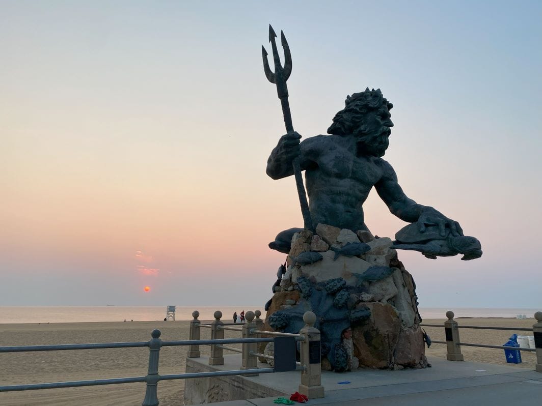 Neptune statue on Virginia Beach