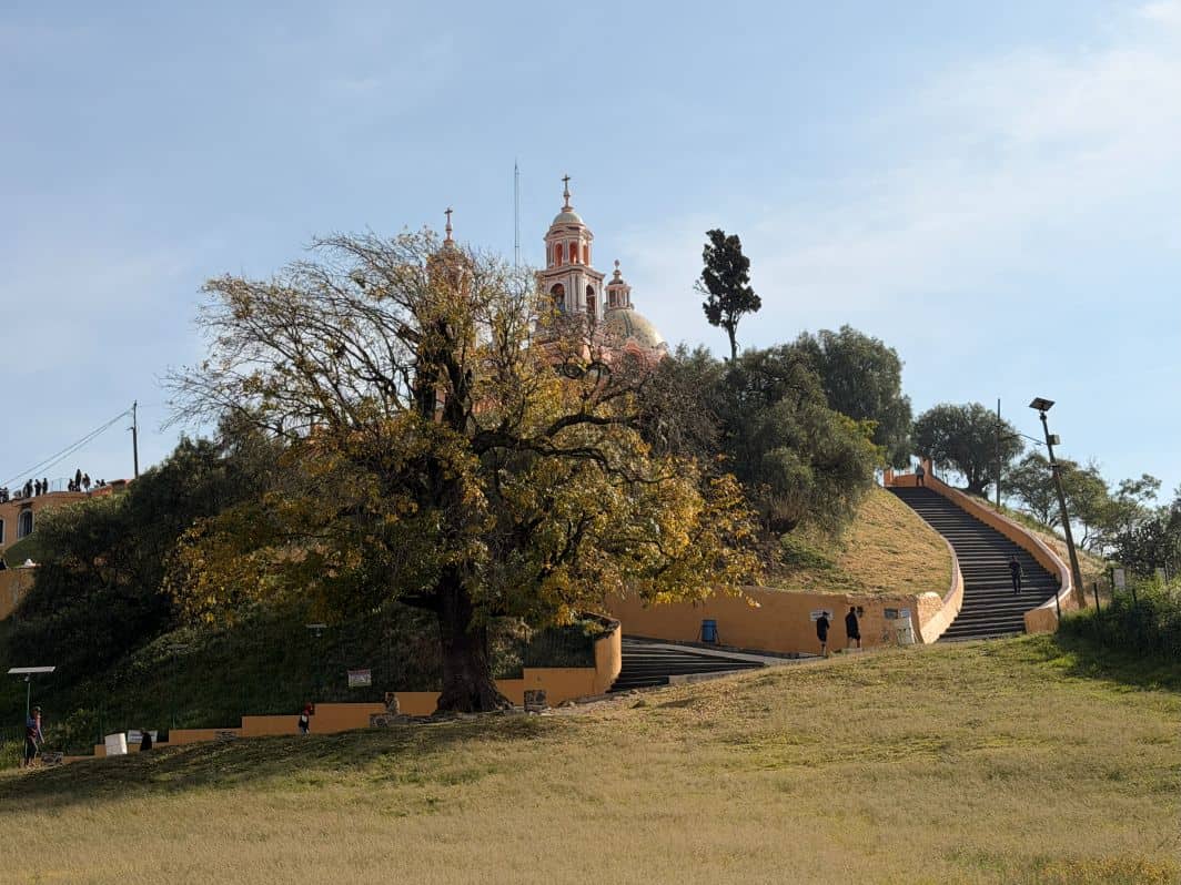 The path leading up and around