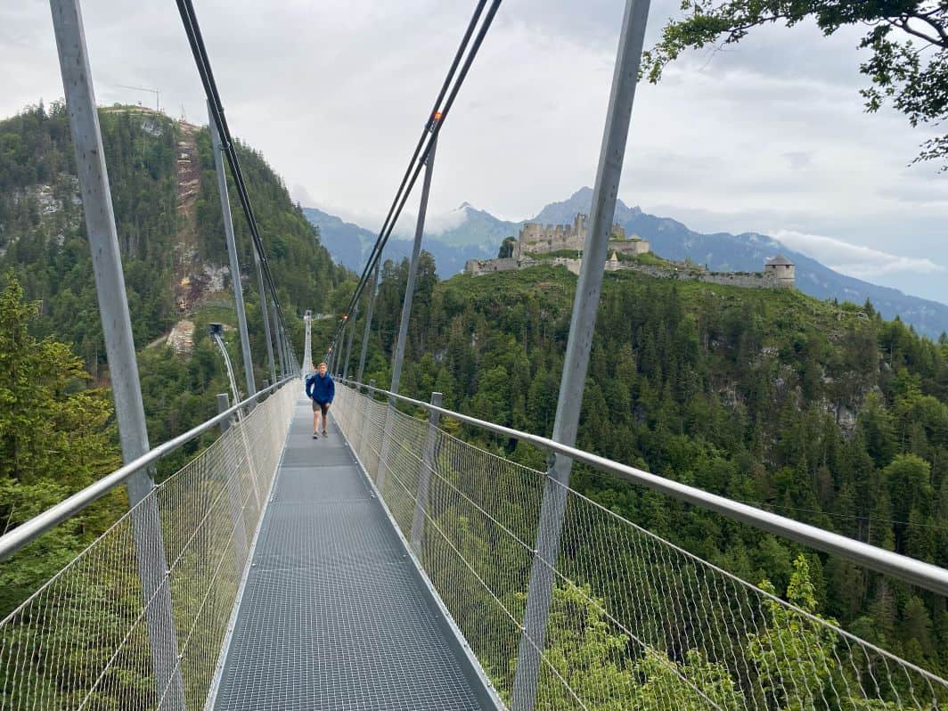 Walking Highline 179