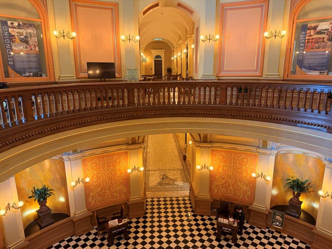 2nd floor looking down at the Rotunda