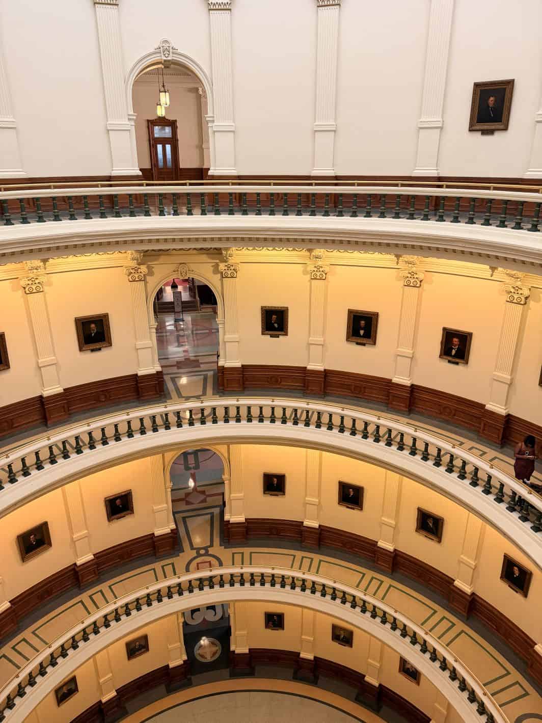 The 6 empty spots for future governors.