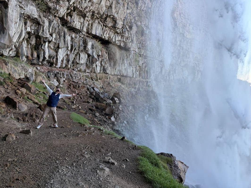 Under Perrine Coulee Falls
