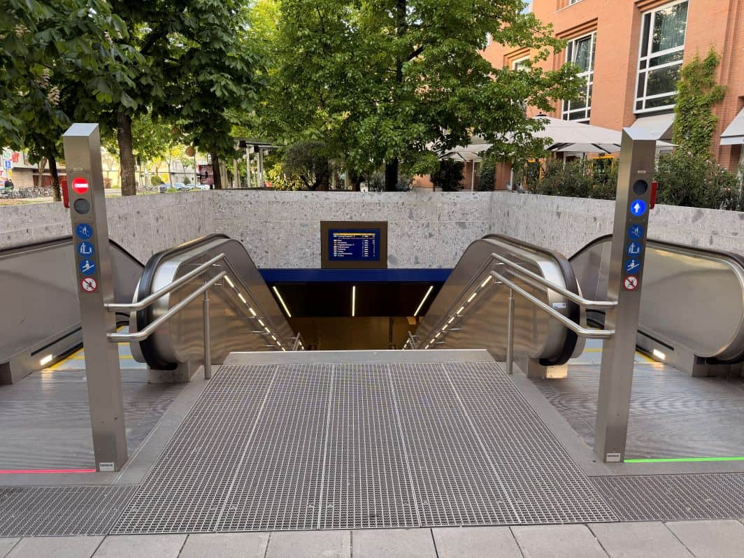 Entrance to one station