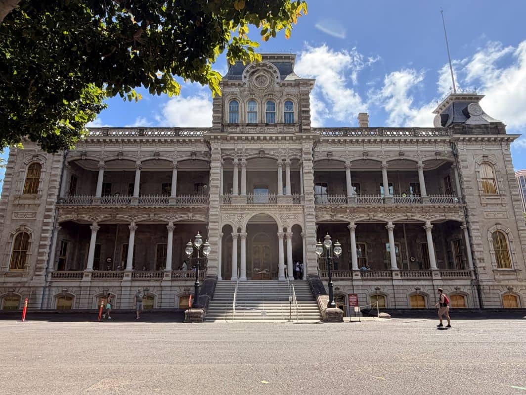 'lolani Palace